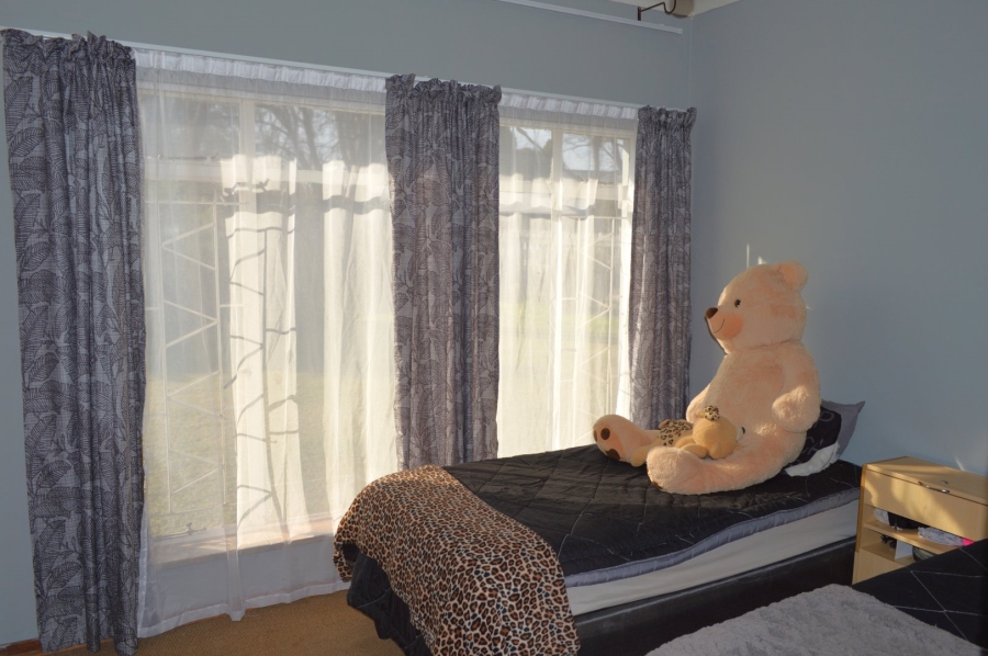 3 Bedroom Property for Sale in Flamwood North West